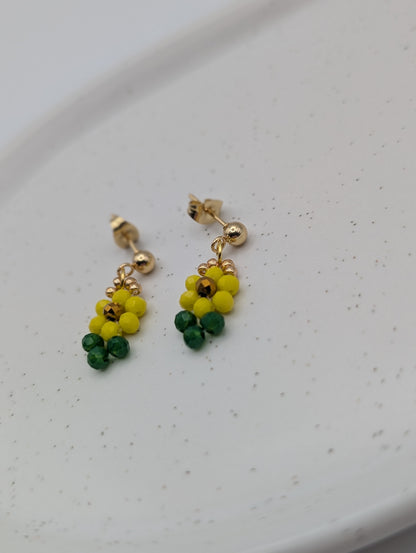 Sonnenblumen-Ohrringe | Zarte Perlenohrringe in Gelb & Grün | 1072
