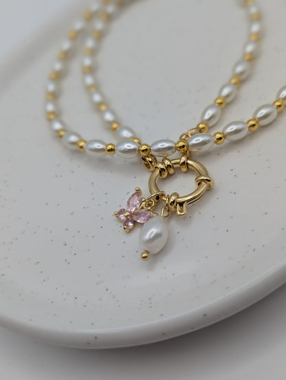Perlenkette mit Schmetterlings-Anhänger | 18K vergoldet & Süßwasserperle | 1080