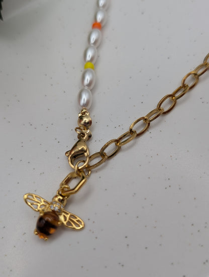 Perlenkette mit Bienen-Anhänger – 925er Silber & Miyuki-Perlen | 1082