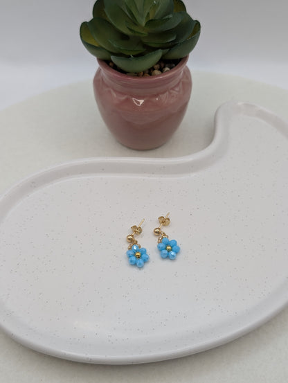 Blumen-Ohrringe aus Edelstahl | Zarte Perlenblumen in 3 Farben | 1074