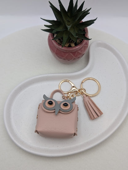 Eulen Schlüsselanhänger mit Mini-Täschchen – Kunstleder & Golddetails | 1016