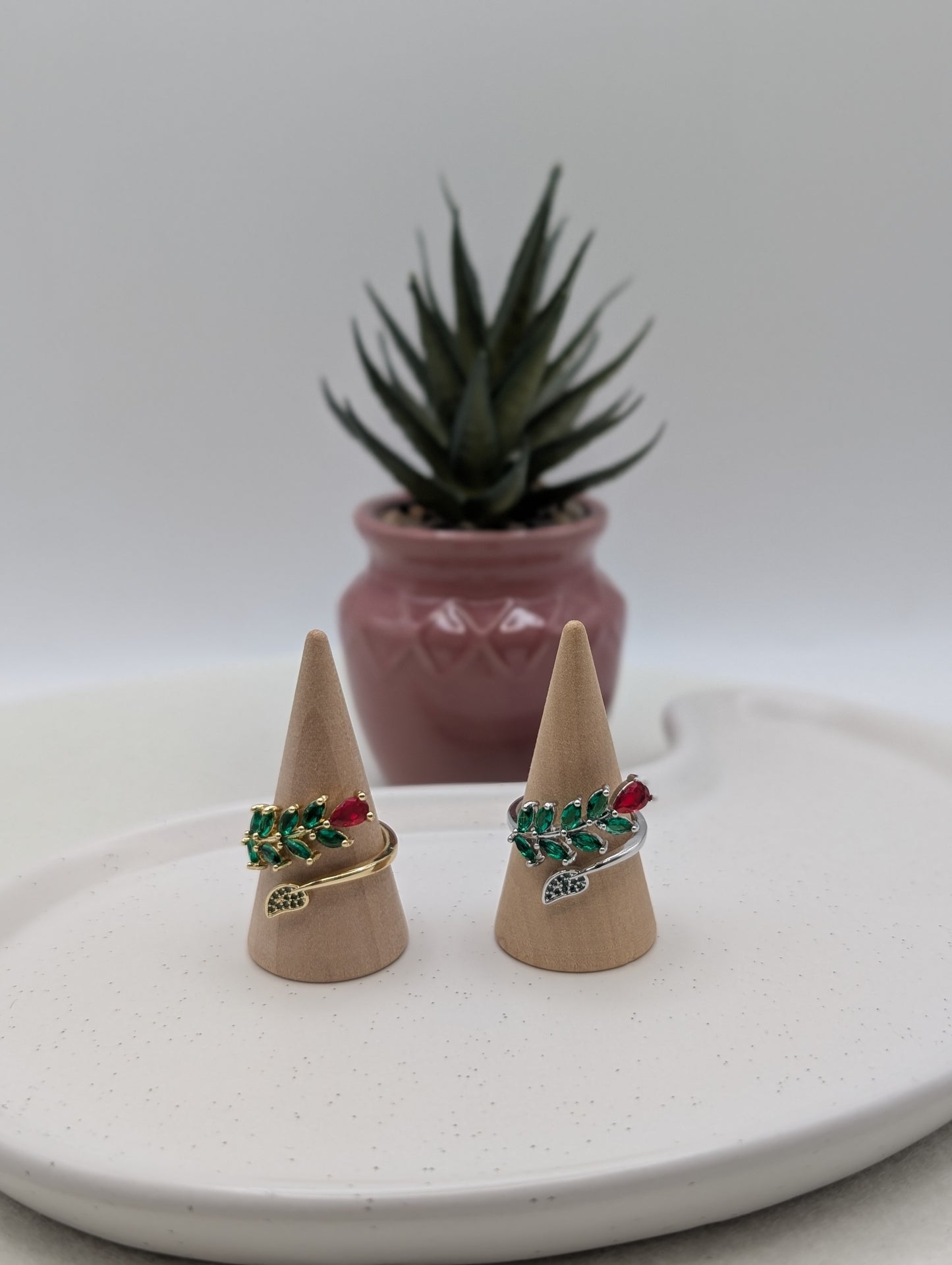 Eleganter Rosen-Ring aus Edelstahl – Verstellbar in Gold oder Silber | 1045