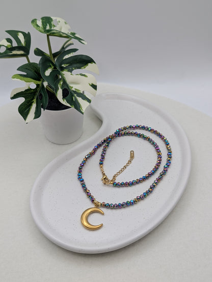 Perlenkette „Cosmic Moon“ – Mondanhänger | 1021