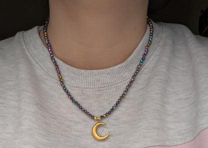 Perlenkette „Cosmic Moon“ – Mondanhänger | 1021