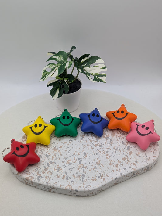 Fröhliche Anti-Stress-Sterne in bunten Farben | Schlüsselanhänger zum Drücken | Stressabbau | 1040