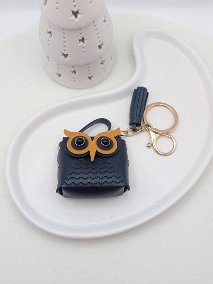 Eulen Schlüsselanhänger mit Mini-Täschchen – Kunstleder & Golddetails | 1016