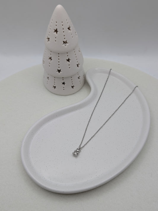 Zarte Kette aus Edelstahl mit schlichtem Teddy-Anhänger aus 925er Silber | 1090