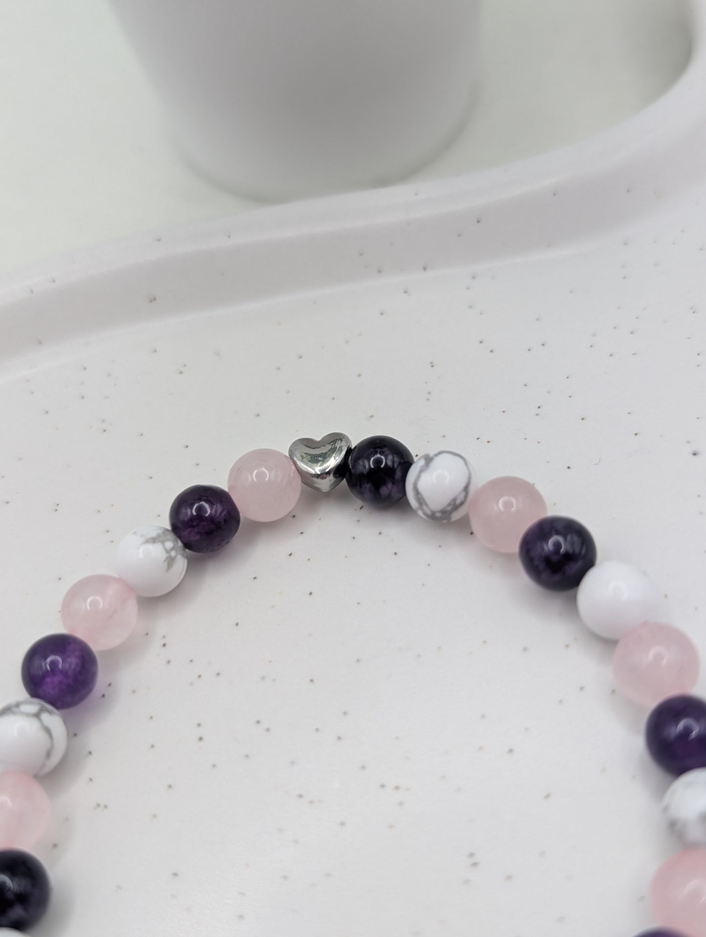 Edelsteinarmband  „Heart Balance“ | Rosenquarz, Amethyst & Howlith | 1095