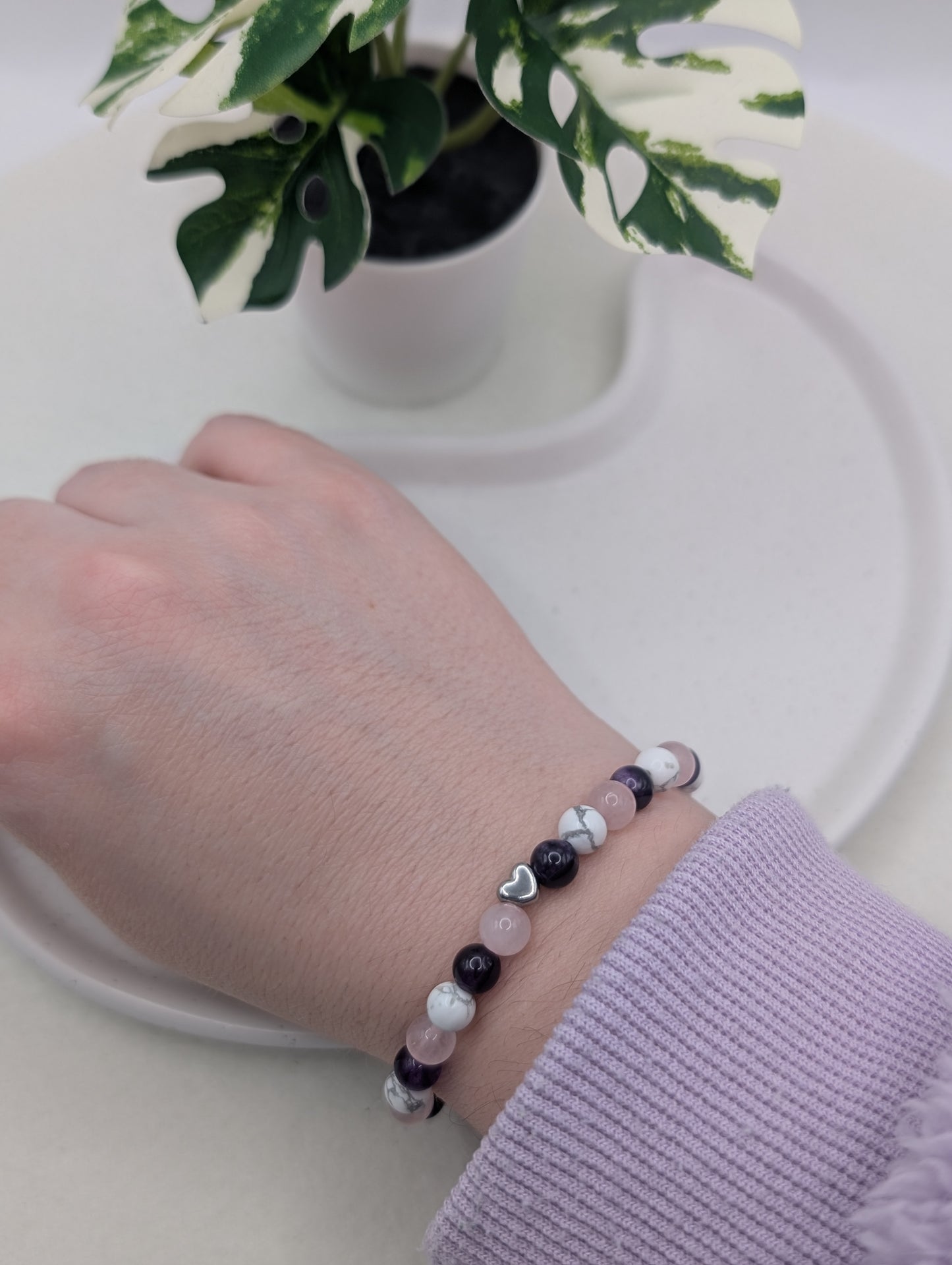 Edelsteinarmband  „Heart Balance“ | Rosenquarz, Amethyst & Howlith | 1095