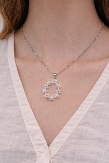 Edelstahlkette mit Blümchen aus Miyuki-Perlen | 1100